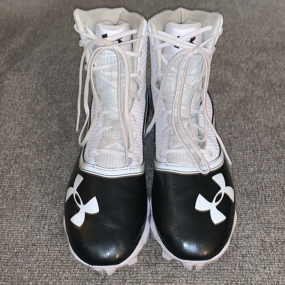 Under Armour Cleats - Picture 3 of 6